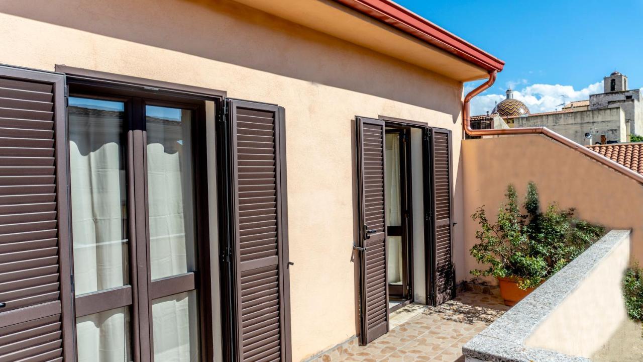 Sa Domu Downtown - Pms Casevacanze Olbia Exterior foto